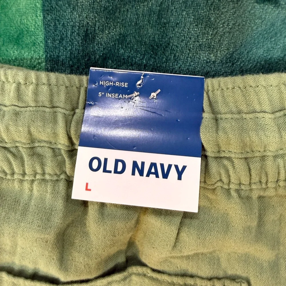 Old Navy Sage Green High-Rise Shorts